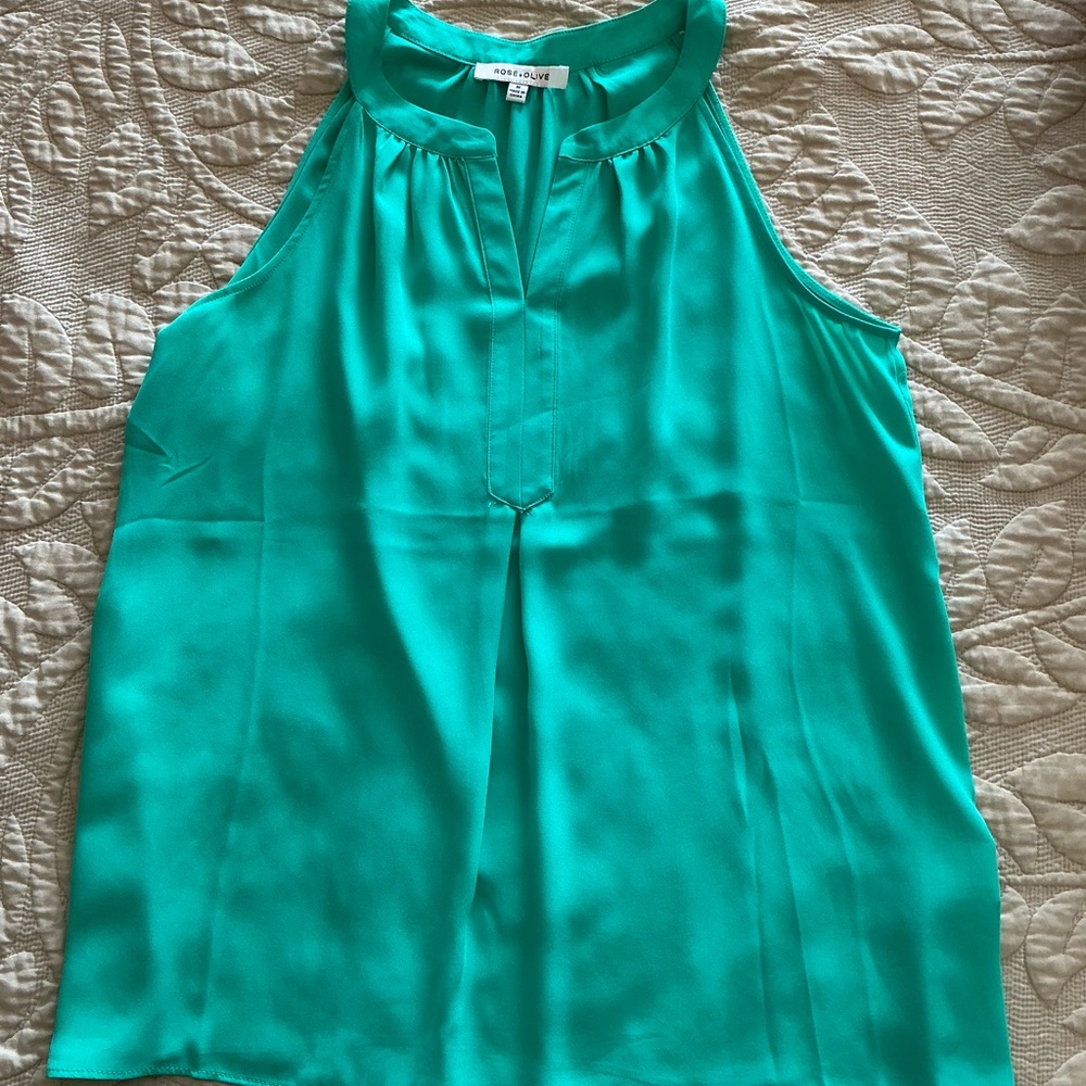 Green Sleeveless Top